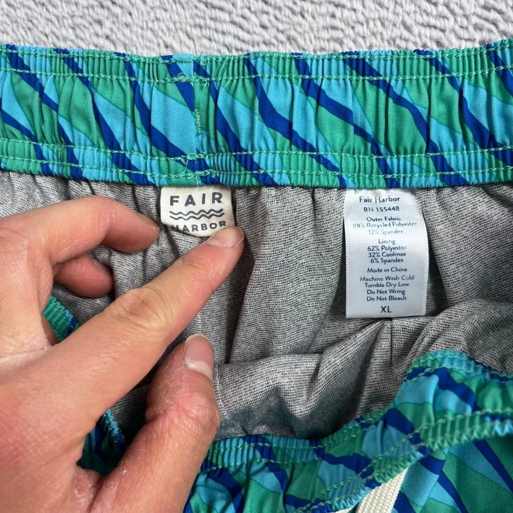 Fair Harbor Mens Blue Teal Geometric Swim Trunks Board Shorts XL 7 Inch Inseam